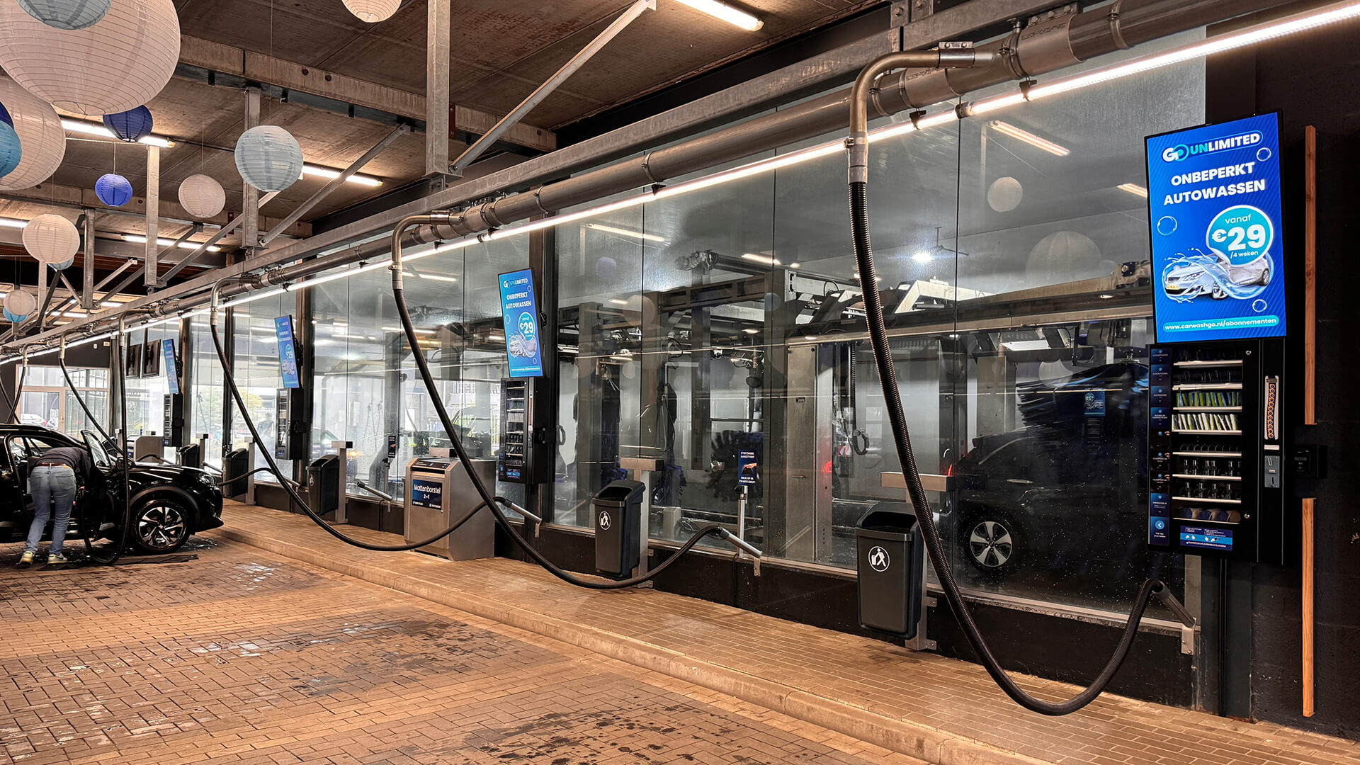 Carwash&Go implementeert Digital Signage afbeelding